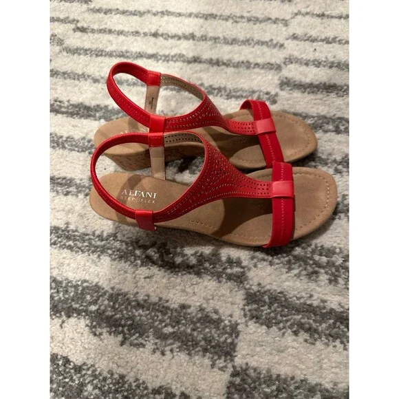 Alfani women’s wedge heel sandals 10 - Picture 4 of 4